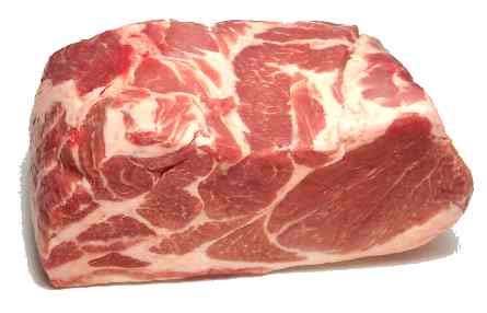Rôti d'épaule de porc dans le soc